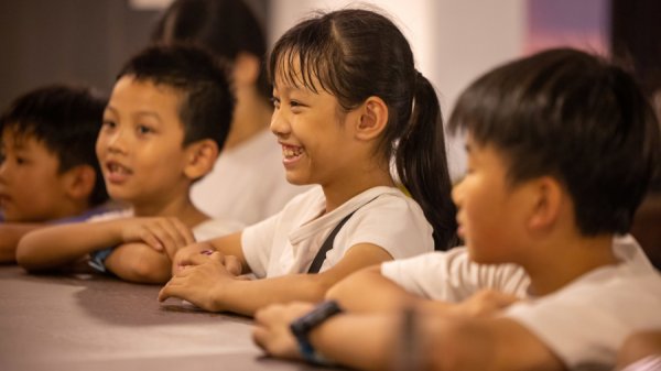 正好配资 赖声川×孟京辉×贝克特好戏上演，来这儿看戏成为国庆旅游新模式！